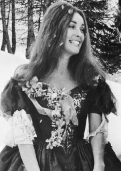 Sharon Tate photo