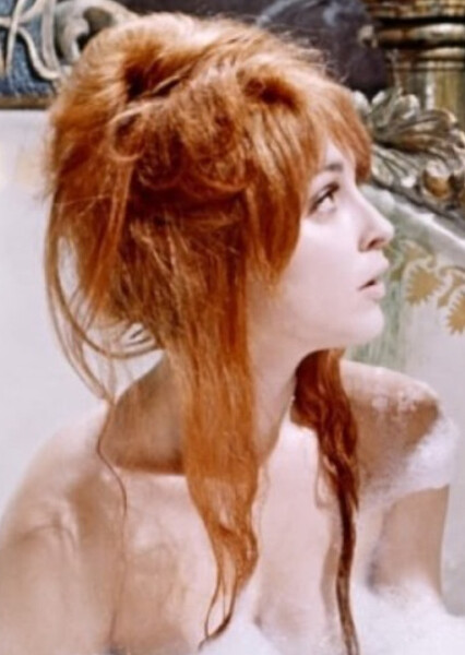 Sharon Tate photo
