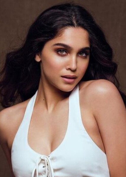 Sharvari Wagh photo