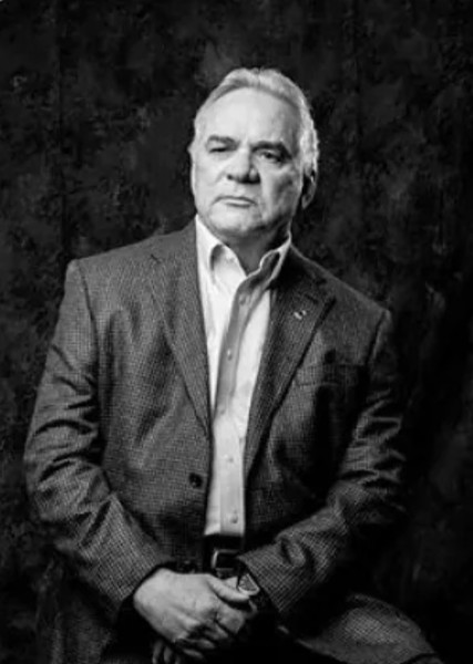 Shaun R. Clarke