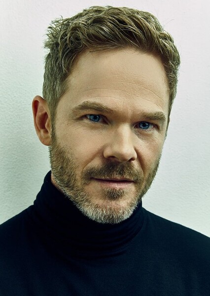 Shawn Ashmore photo