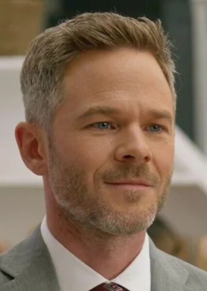 Shawn Ashmore photo