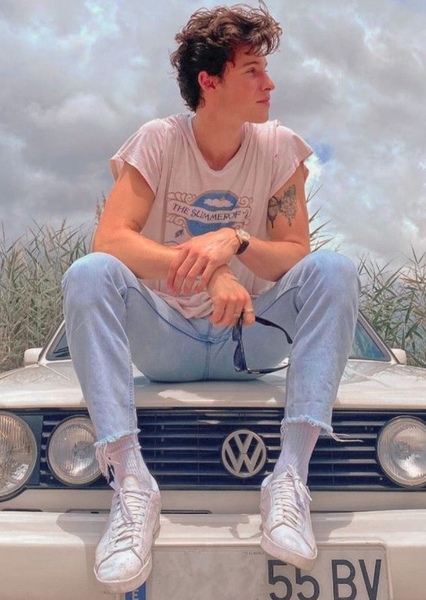 Shawn Mendes photo