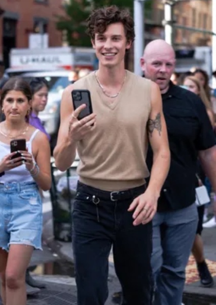 Shawn Mendes photo