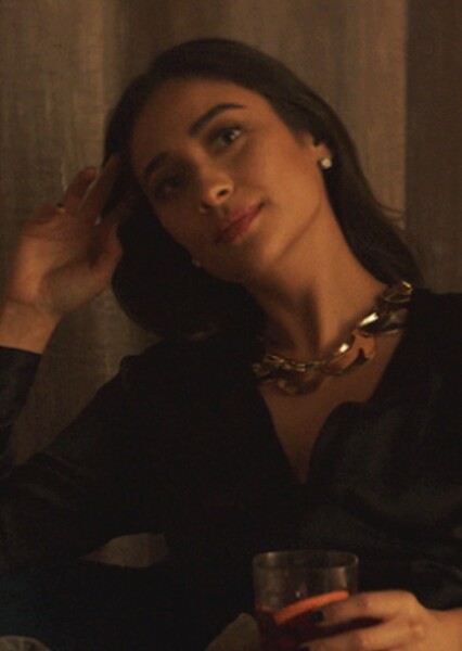Shay Mitchell photo