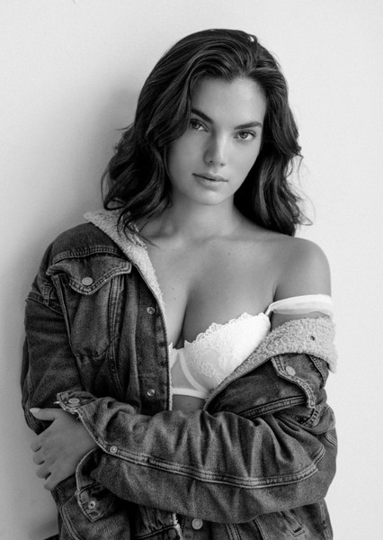 Shayla Cofini photo