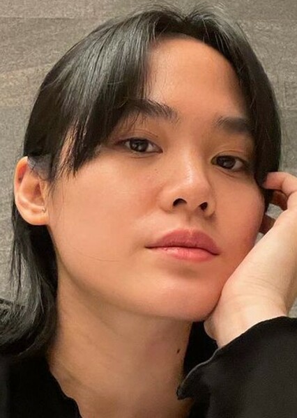 Sheryl Sheinafia