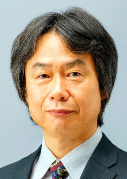Shigeru Miyamoto photo