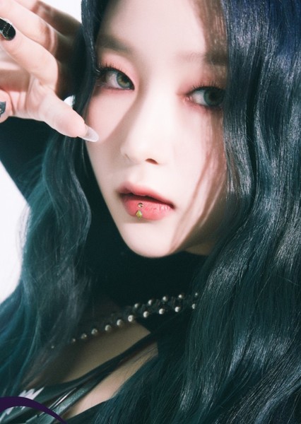 Shim Seung Eun photo