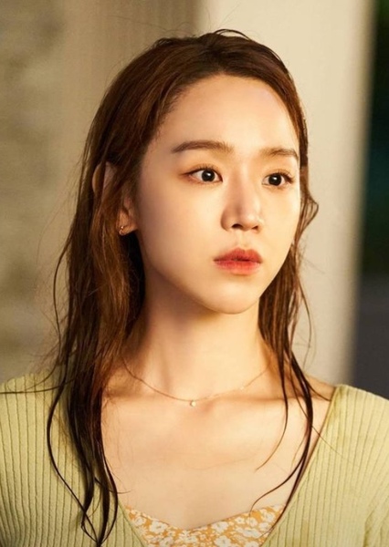 Shin Hye-sun photo