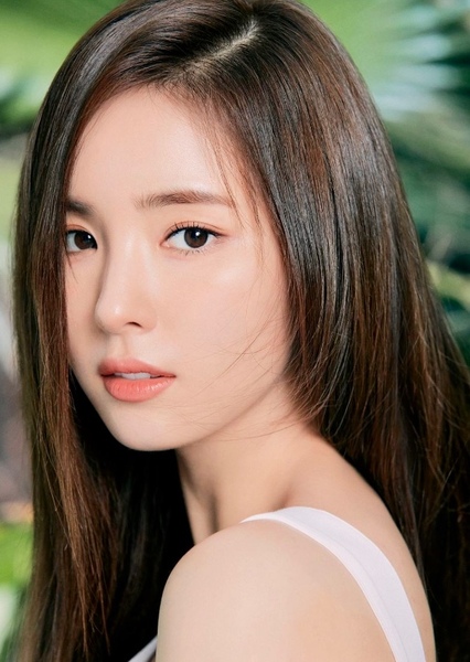 Shin Sae-kyeong photo