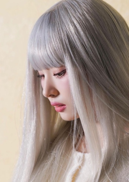 Shin Sae-kyeong photo