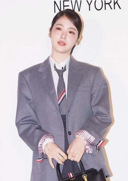 Shin Ye-eun photo