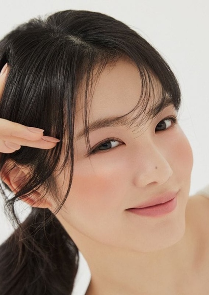 Shin Ye-eun photo