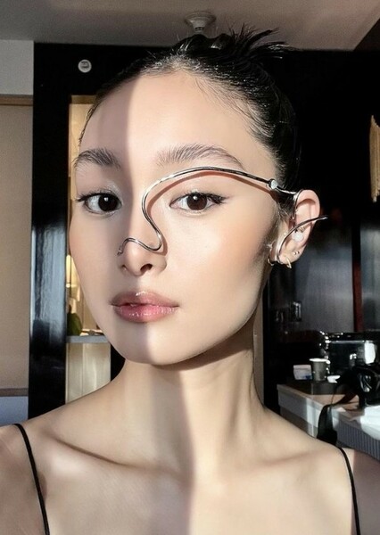 Shioli Kutsuna
