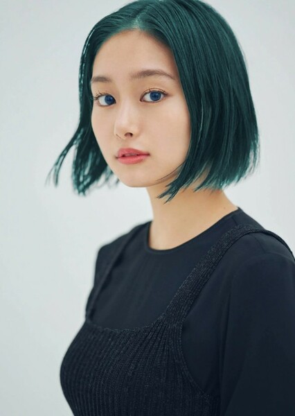 Shioli Kutsuna photo