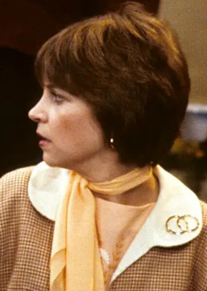 Shirley Feeney photo