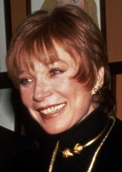 Shirley MacLaine photo