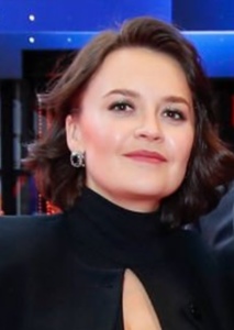 Shohreh Aghdashloo Photo on myCast - Fan Casting Your Favorite Stories