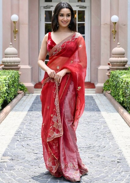 Shraddha Kapoor photo