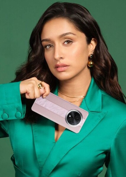 Shraddha Kapoor photo