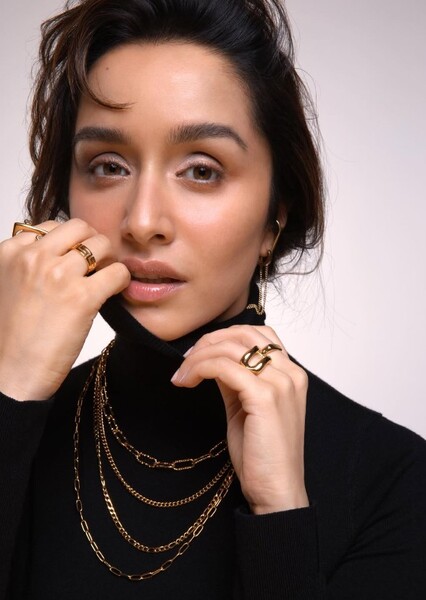 Shraddha Kapoor photo