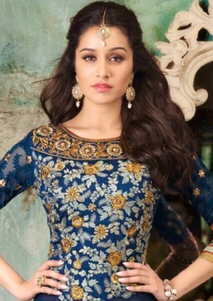 Shraddha Kapoor photo