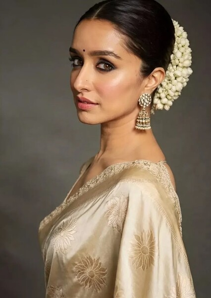 Shraddha Kapoor photo