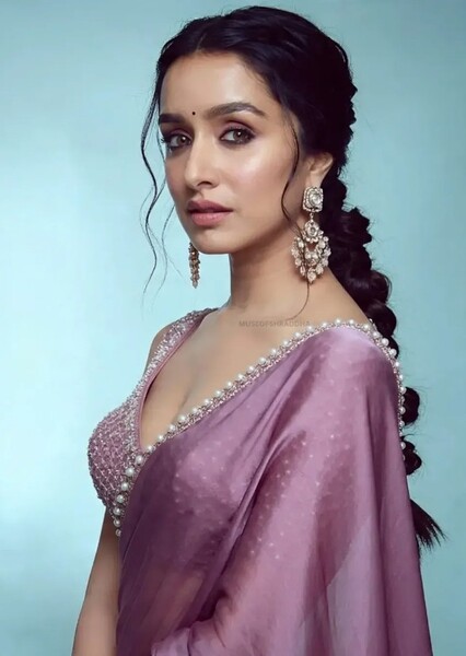 Shraddha Kapoor photo
