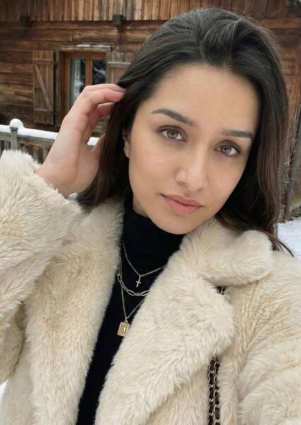 Shraddha Kapoor photo