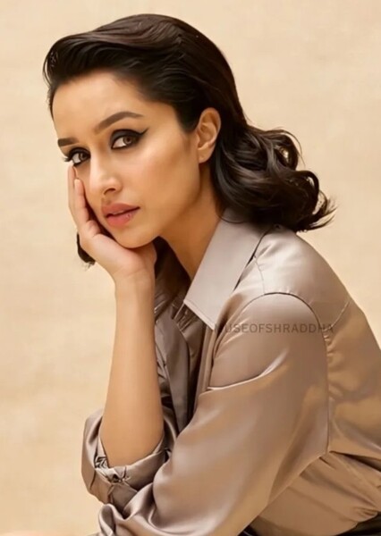 Shraddha Kapoor photo