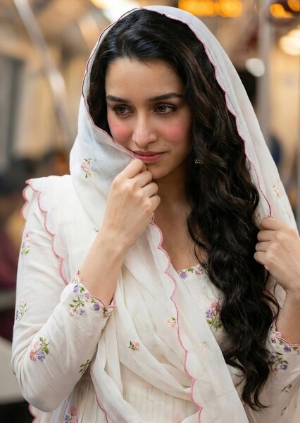 Shraddha Kapoor photo