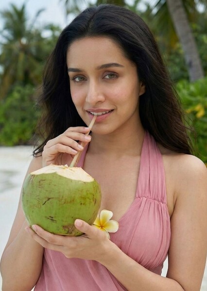 Shraddha Kapoor photo