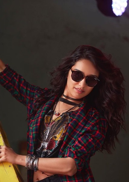 Shraddha Kapoor photo