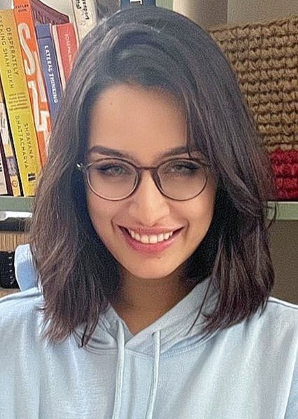Shraddha Kapoor photo