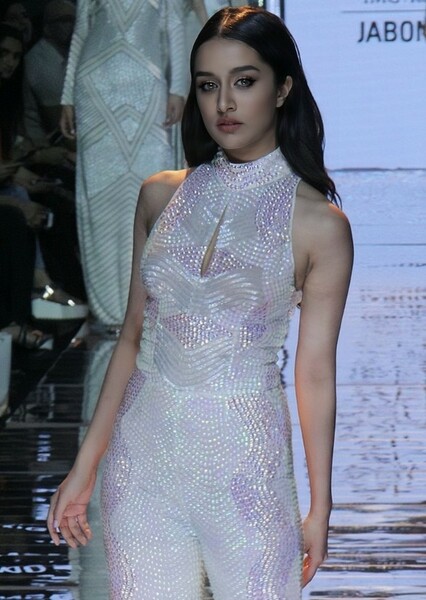 Shraddha Kapoor photo
