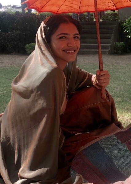 Shriya Pilgaonkar photo