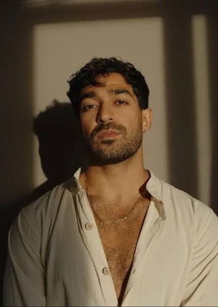 Sia Alipour