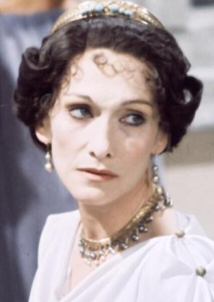 Siân Phillips photo