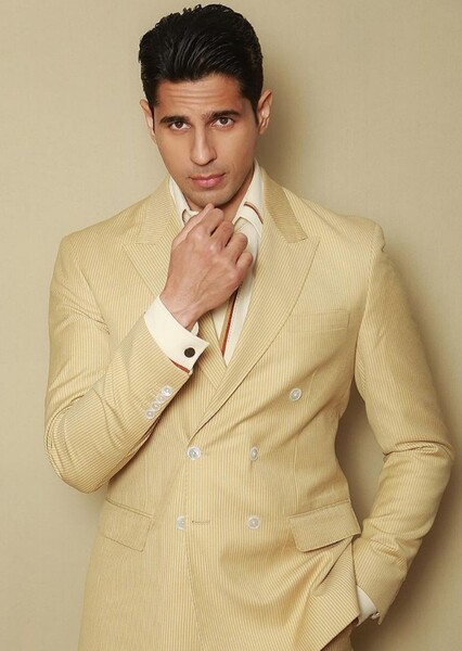 Sidharth Malhotra photo