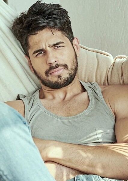Sidharth Malhotra photo