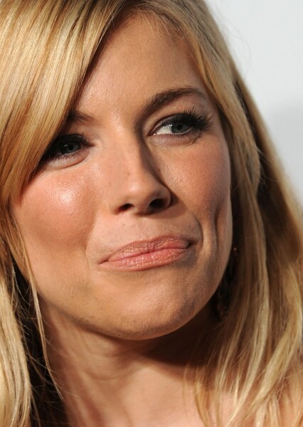 Sienna Miller photo