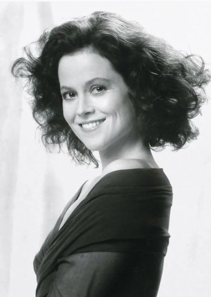 Sigourney Weaver photo