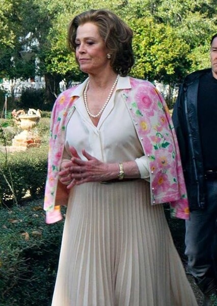Sigourney Weaver photo