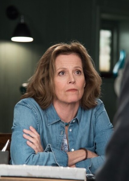 Sigourney Weaver photo
