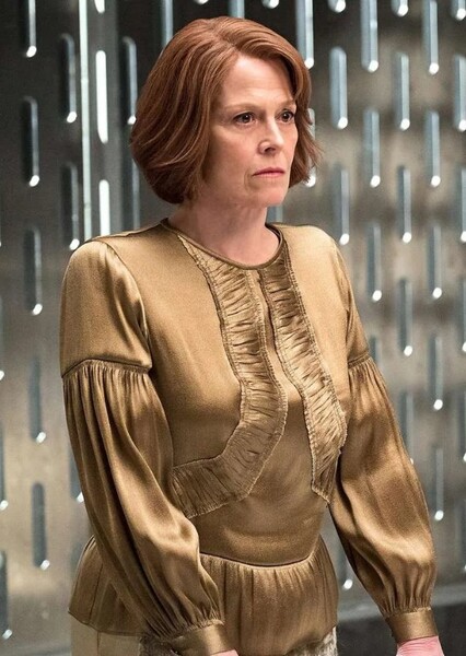Sigourney Weaver photo