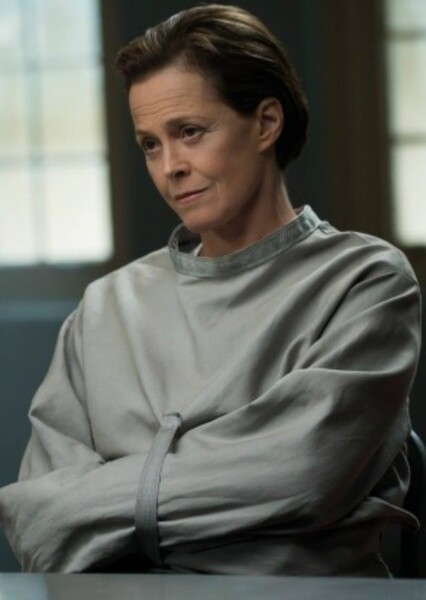 Sigourney Weaver photo