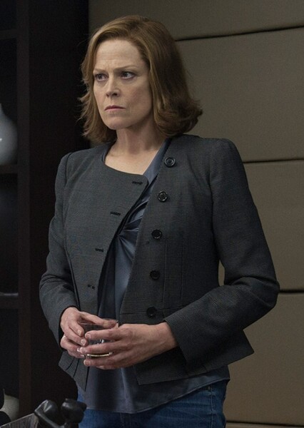 Sigourney Weaver photo