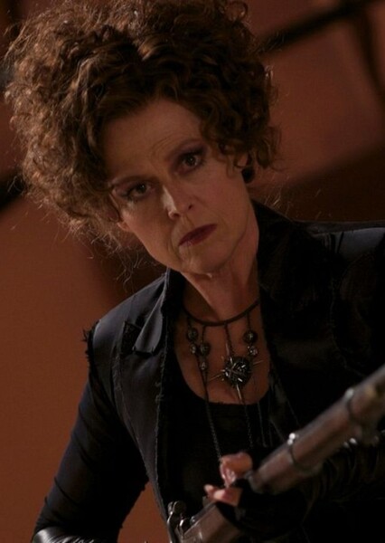 Sigourney Weaver photo