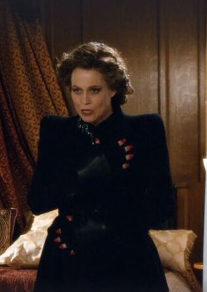 Sigourney Weaver photo